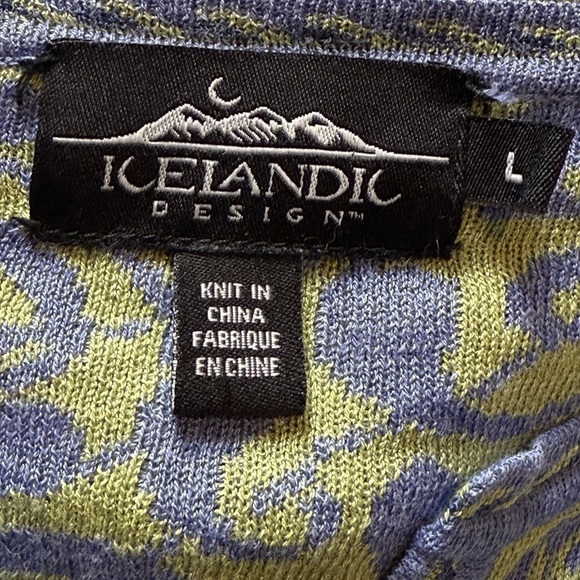 Icelandic Design Women’s Floral Print Blue Green Cardigan Sweater, size Large - Picture 7 of 8